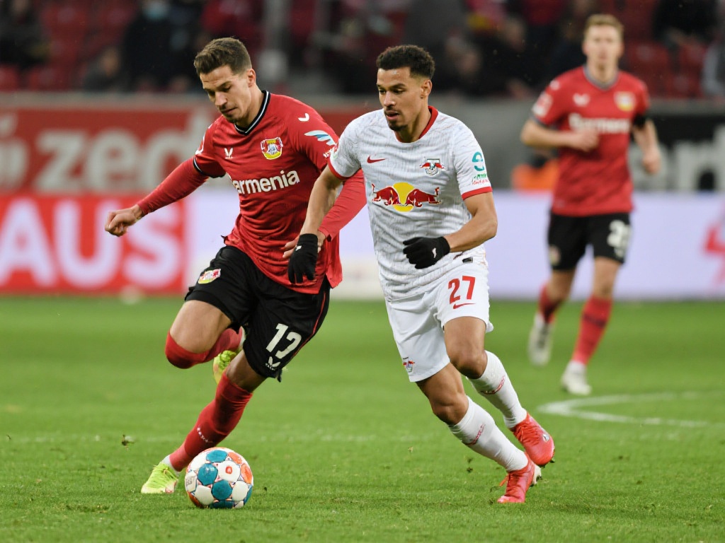 度型前锋 度型前锋